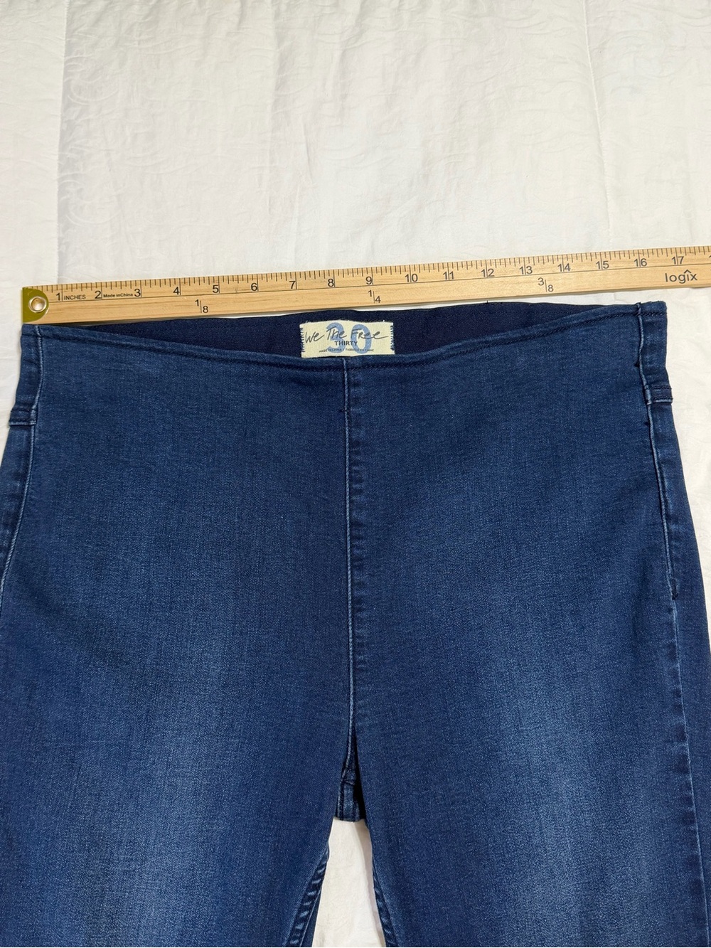 Free People We The Free Pull On Flare Jeans Size 30 Bell Bottom Stretch Denim - Picture 8 of 11